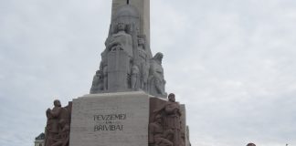 Немецко-польская делегация в Риге. Фото: Вольфганг Нитшке