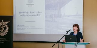 Специалист СГД Илга Комуле на семинаре в Даугавпилсе. 12 сентября 2019 года. Фото: Евгений Ратков