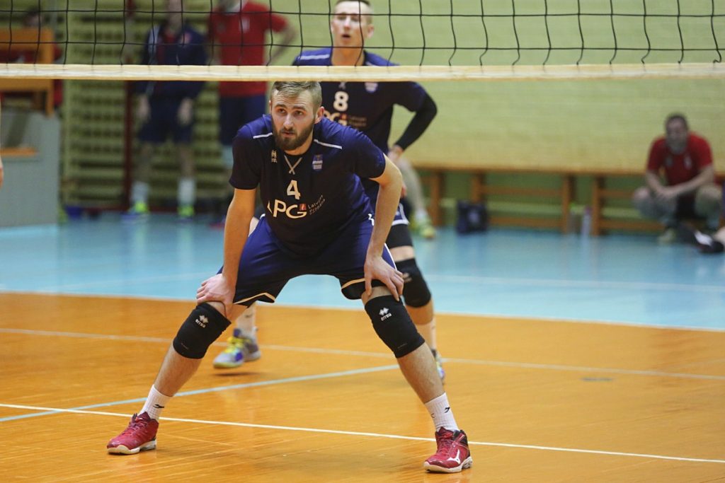 Чемпионат Даугавпилса по волейболу. 16 декабря 2019 года. Фото: Сергей Кузнецов
