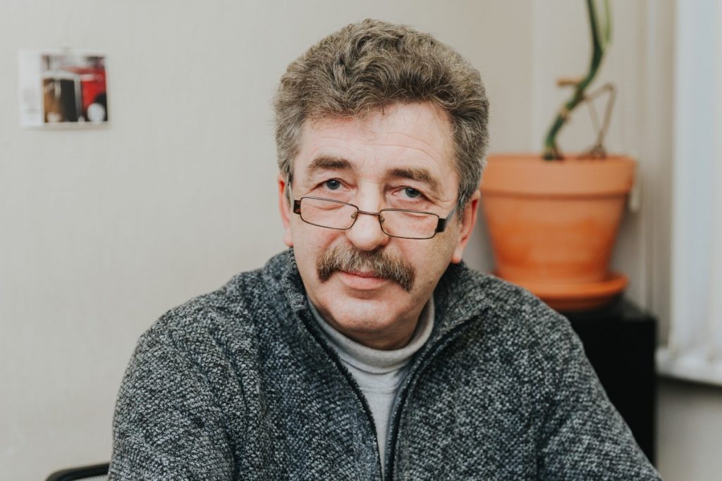 Александр Пориетис. Владелец и преподаватель «A. Porieša autoskola» в Даугавпилсе. Фото: Ирина Маскаленко