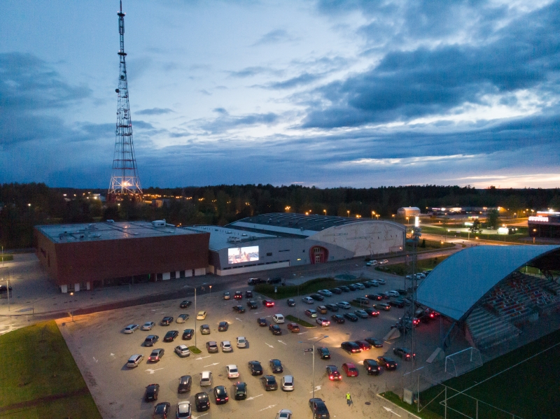 Drive-in кинотеатр в Валмиере. Фото: valmiera.lv