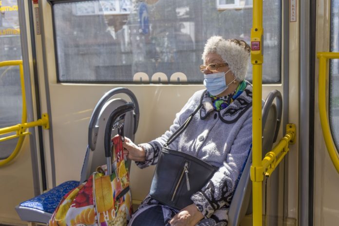 Общественный транспорт в Даугавпилсе. 19 мая 2020 года. Фото: Евгений Ратков Общественный транспорт в Даугавпилсе. 19 мая 2020 года. Фото: Евгений Ратков