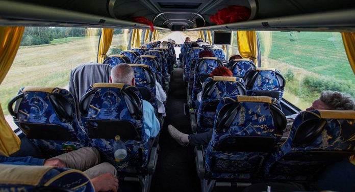 passaziri avtobusa