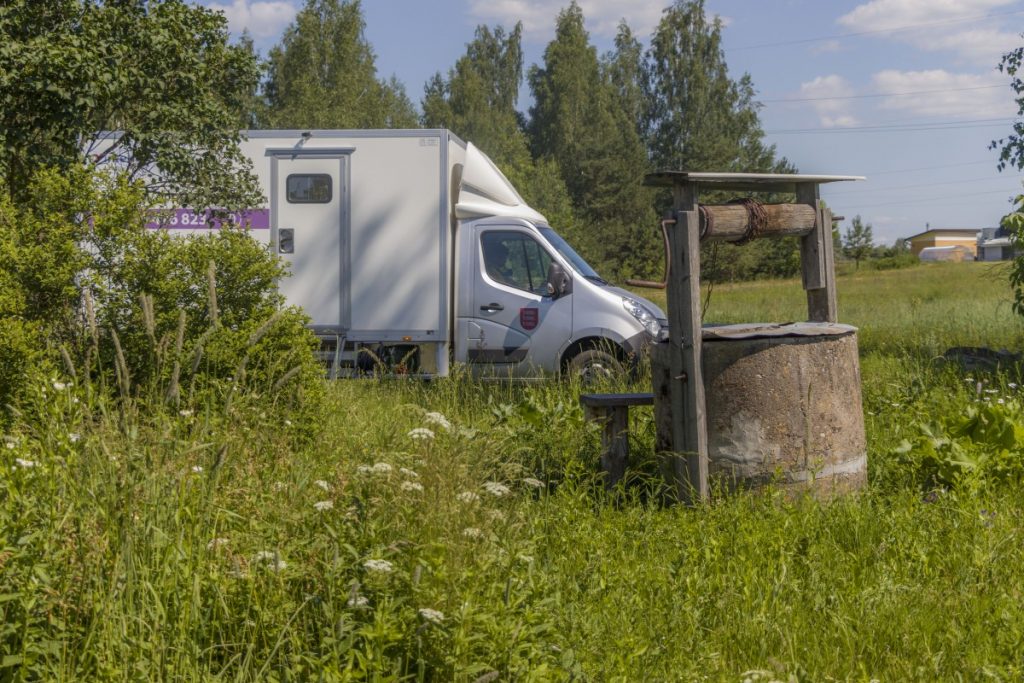 Бригада мобильной помощи Даугавпилсского края. 25 июня 2020 года. Фото: Евгений Ратков
