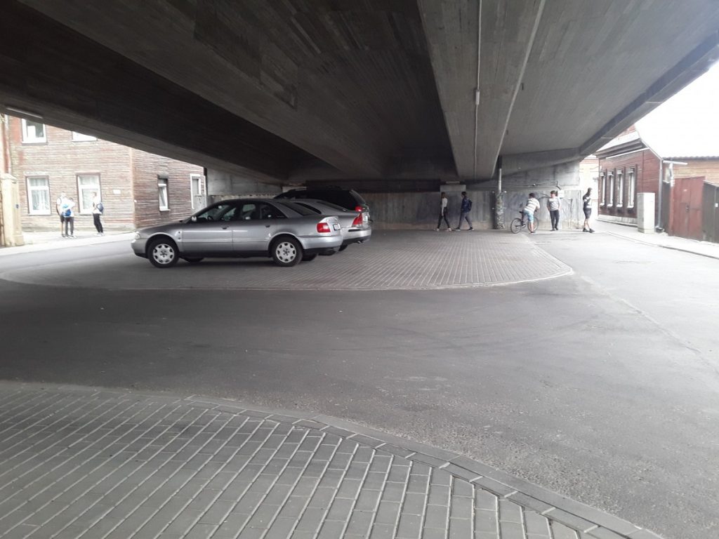 Путепровод на улице Смилшу в Даугавпилсе. 13 августа 2020 года. Фото: Елена Иванцова