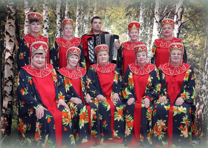 Русский фольклорный ансамбль «Славянка». Фото: Центр русской культуры Русский фольклорный ансамбль «Славянка». Фото: Центр русской культуры