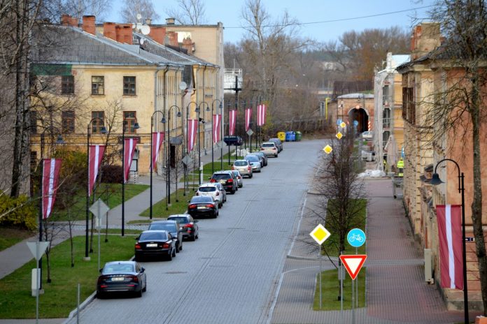 Даугавпилсская крепость. 9 ноября 2020 года. Фото: Елена Иванцова