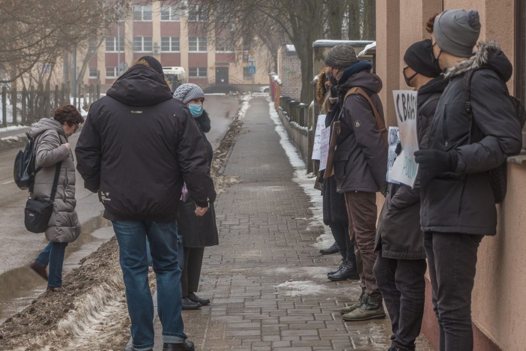 Пикет в поддержку Алексея Навального в Даугавпилсе. 23 января 2021 года. Фото: Евгений Ратков