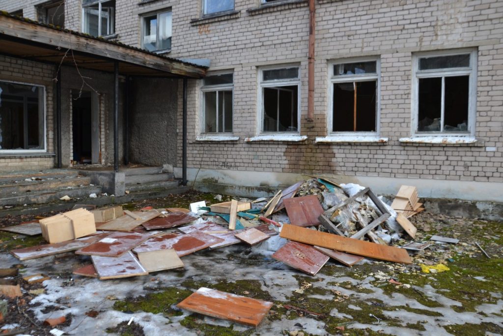 Территория бывшего Межциемского ремесленного училища. 26 февраля 2021 года. Фото: Елена Иванцова
