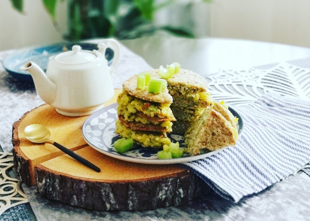 Морковно-гречневые панкейки с кукурузной начинкой