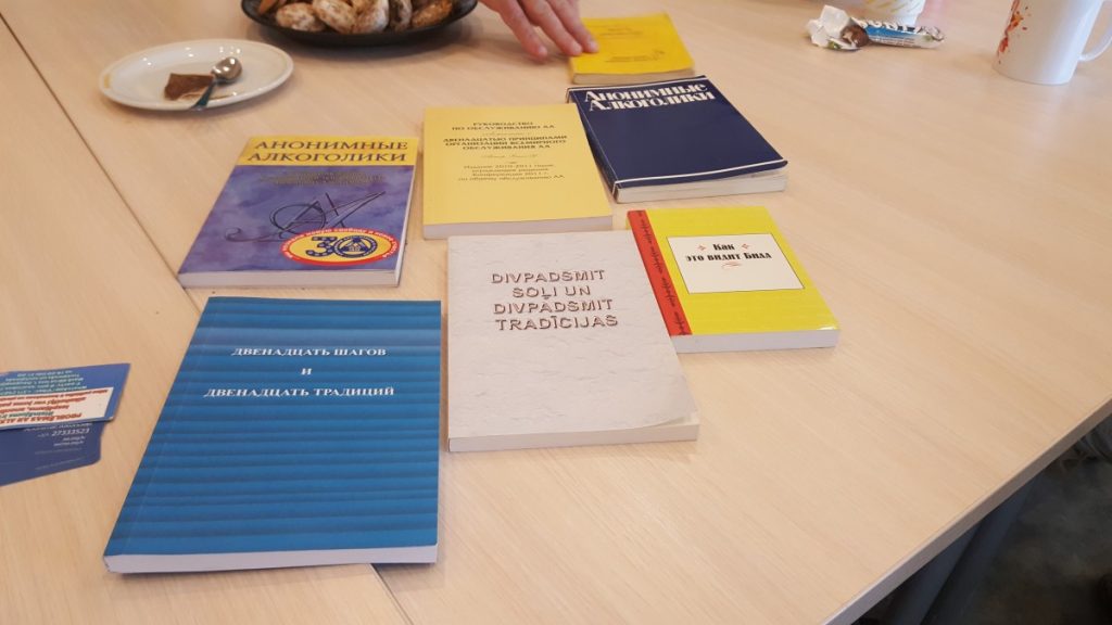 В даугавпилсском сообществе анонимных алкоголиков "Возрождение" Фото: Алёна Долинда