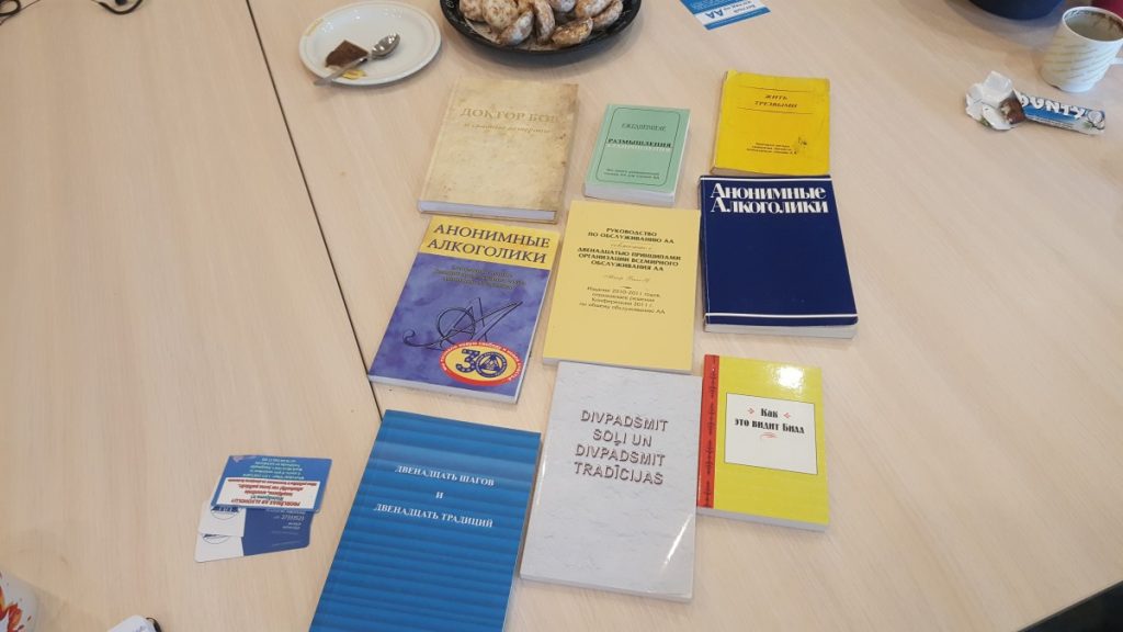 В даугавпилсском сообществе анонимных алкоголиков "Возрождение" Фото: Алёна Долинда