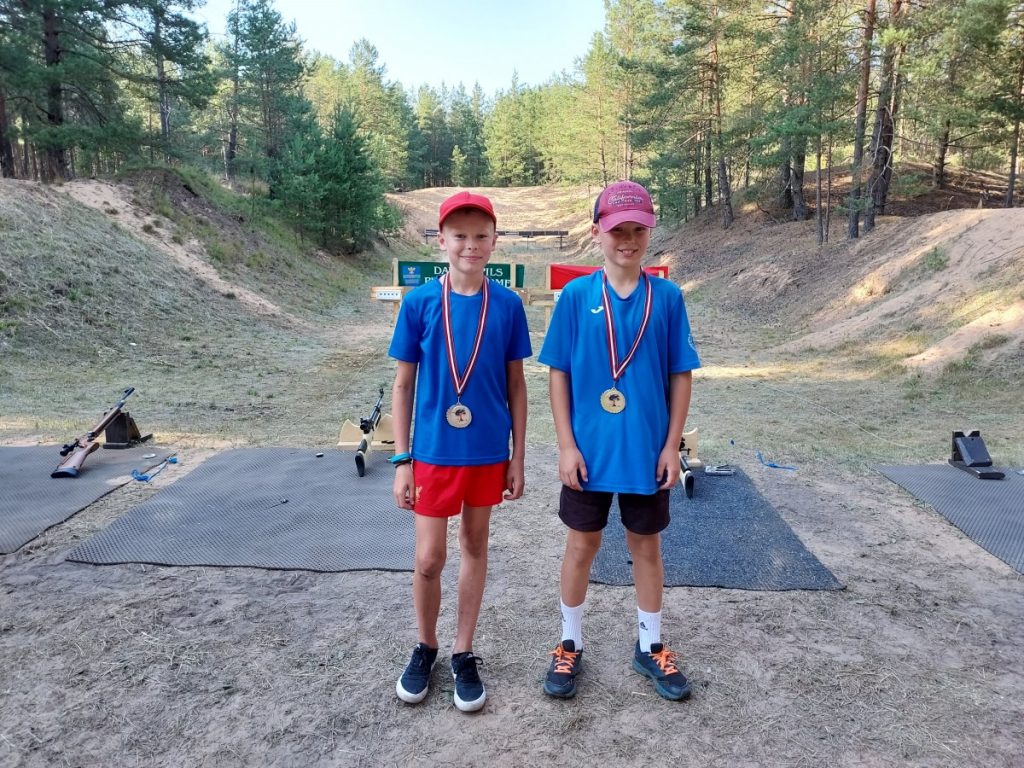 Открытый чемпионат спортшколы Даугавпилса по биатлону. Группа U 12. 9 июля 2021 года. Фото: Сергей Кузнецов