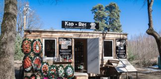 Новый офис-магазин фирмы «Kap-Res». 25 марта 2022 года. Фото: Виола Олейникова