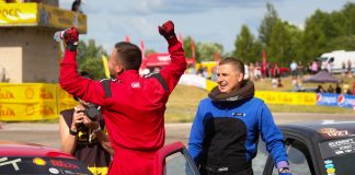 Соревнования по дрифту в Даугавпилсе: как прошли и кто победил. ФОТО Соревнования по дрифту в Даугавпилсе. 9 - 10 июля 2022 года. Фото: Сергей Кузнецов