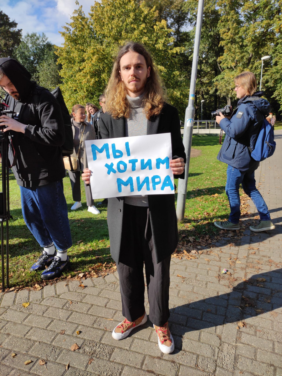 Антивоенный пикет в поддержку Украины в Риге. 24 сентября 2022 года. Фото: Настя Фёдорова