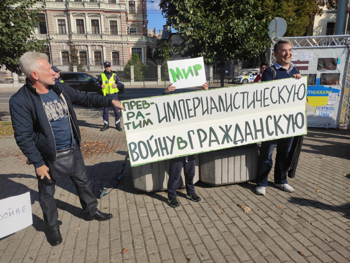 Антивоенный пикет в поддержку Украины в Риге. 24 сентября 2022 года. Фото: Настя Фёдорова