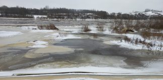 Даугава в районе ругельской дамбы. 13 января 2023 года. Фото: Инна Плавока