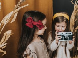 «Я фотографирую сердцем», — фотохудожница Ирина Маскаленко о льняных фотосессиях, рекламе и даугавпилсском почерке. Партнёрский материал Я фотографирую сердцем фотохудожница Ирина Маскаленко.
