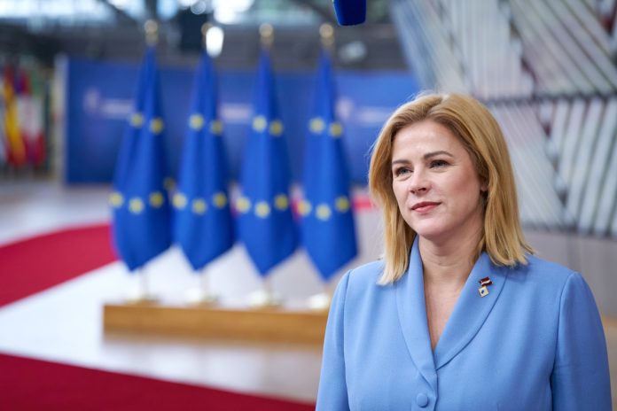 Премьер-министр Эвика Силиня выступает за ратификацию Стамбульской конвенции. Работу над ратификацией она начала, будучи министром благосостояния в правительстве Кришьяниса Кариньша.