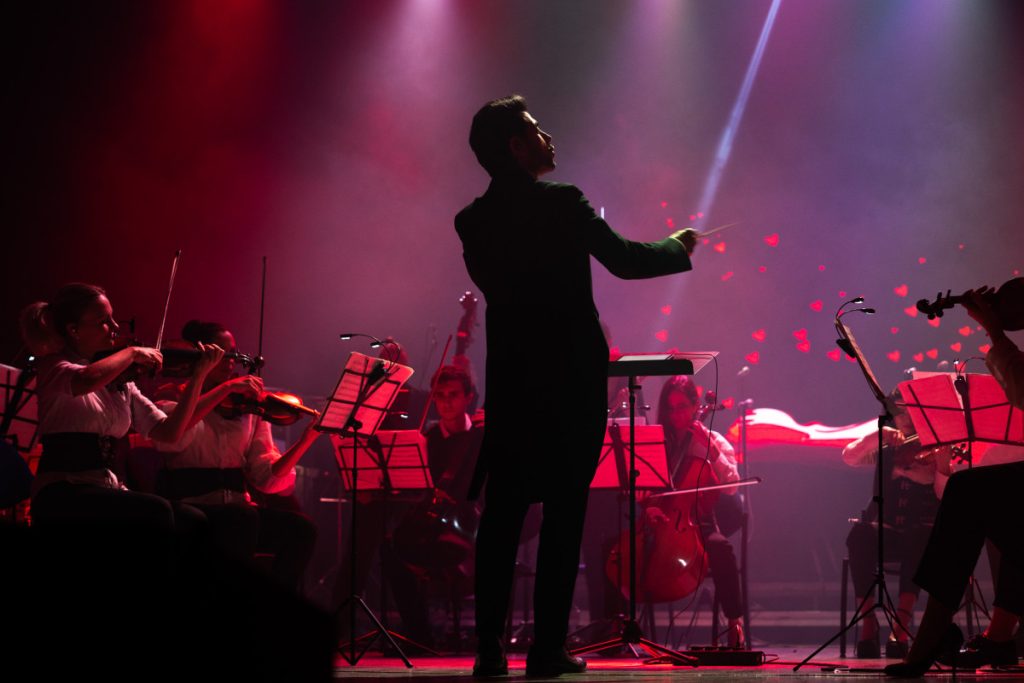 Концерт симфонического оркестра Lords of the Sound в Даугавпилсе. Большой зал Дворца культуры, 13 ноября 2023 года. Фото: Андрей Емельянов