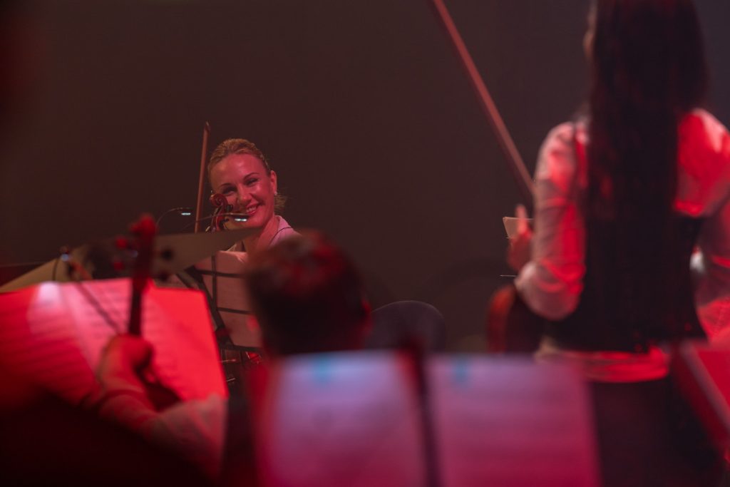 Концерт симфонического оркестра Lords of the Sound в Даугавпилсе. Большой зал Дворца культуры, 13 ноября 2023 года. Фото: Андрей Емельянов