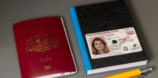 Пошлину за паспорт планировали увеличить вдвое с 12 февраля. Но из-за недовольства решением в обществе теперь её увеличат лишь на 4 евро. Фото: Pilsonības un migrācijas lietu pārvalde