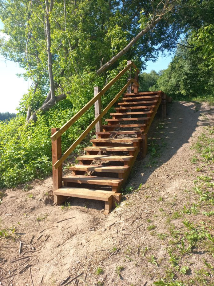 Обновлённая тропа Динабургского замка. Фото_ Augšdaugavas novada pašvaldība _ Facebook Обновлённая тропа Динабургского замка. Фото: Augšdaugavas novada pašvaldība / Facebook