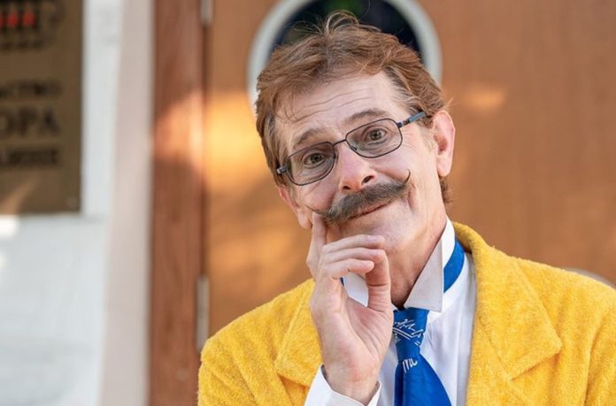 Борис Барский - юморист, участник комик-труппы «Маски-шоу», директор одесского театра «Маски», выступит в Риге 12 июля. Фото со страницы ТЕАТР МАСКИ на Фейсбуке Борис Барский - юморист, участник комик-труппы «Маски-шоу», директор одесского театра «Маски», выступит в Риге 12 июля. Фото со страницы ТЕАТР МАСКИ на Фейсбуке