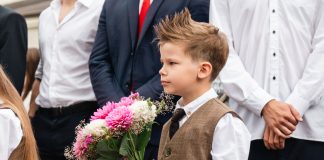День знаний в Даугавпилсской технологической средней школе – лицее. 2 сентября 2024 года. Фото: Виктория Кравцова
