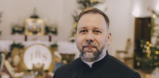 Отец Дмитрий Артёмов с 1 января 2025 года начал служить советником настоятеля конгрегации в Риме. Фото: Евгений Ратков (Даугавпилс, Римско-католический костёл Сердца Иисуса в Даугавпилсе, 23 января 2025 года)