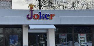 Игорный зал Jocker на улице Ятниеку, 79А в Даугавпилсе. 18 февраля 2025 года. Фото: Анастасия Шубина