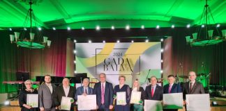 Лауреаты «Награды года» и «Награды года в науке» за 2024 год. Фото: Даугавпилсский университет