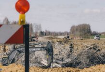Ремонт участка Даугавпилсского шоссе (трасса A6) между Ницгале и Даугавпилсом. 13 апреля 2025 года. Фото: Евгений Ратков