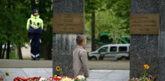 9 мая 2025 года в Парке Дубровина в Даугавпилсе. Фото: Алексей Кузнецов