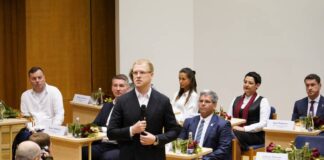 Мэр Даугавпилса Андрей Элксниньш. 1 июля 2025 года. Фото: daugavpils.lv