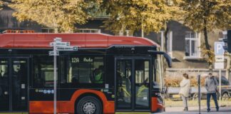 Автобус в Даугавпилсе. 16 октябре 2024 года. Фото: Евгений Ратков