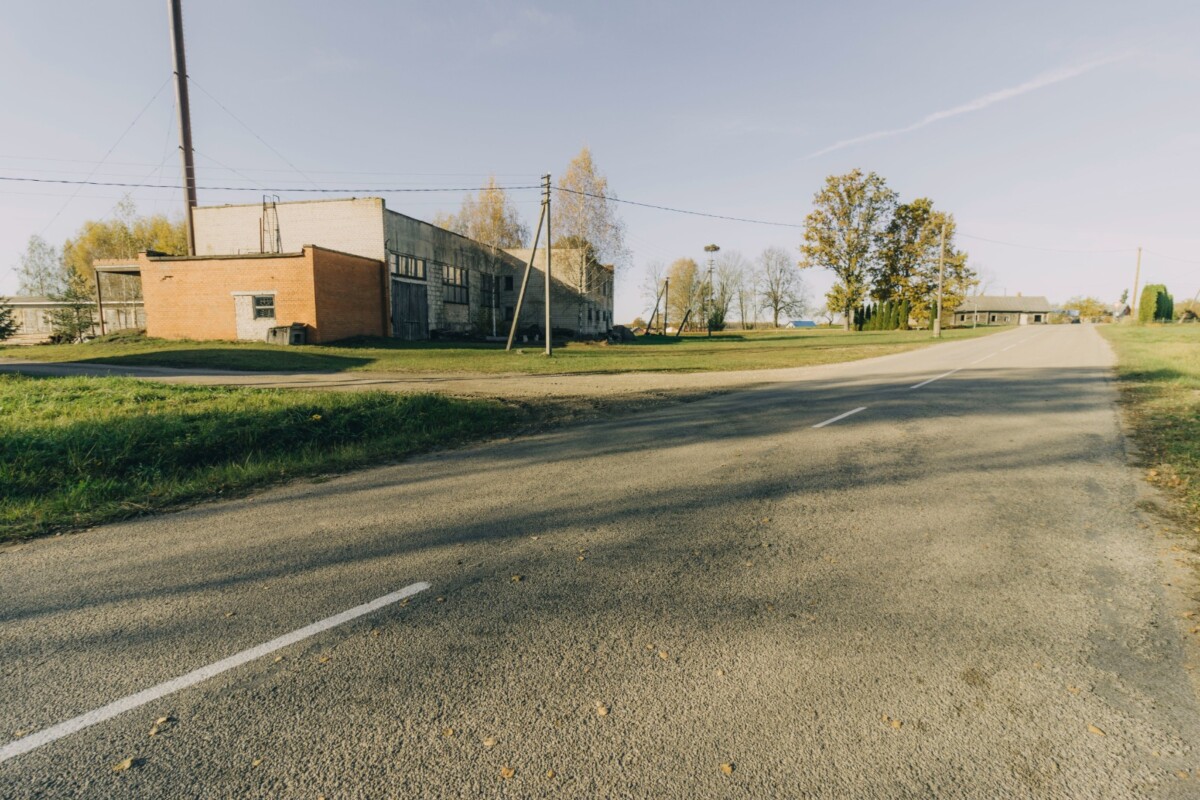 Перекрёсток, на котором произошла авария 8 сентября 2023 года. Фото: Евгений Ратков (20 октября 2024 года)