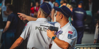Государственная полиция работает в усиленном режиме во время массового мероприятия. Фото: Valsts policija / flickr