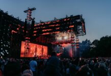 Концерт группы Prāta Vētra в Вентспилсе. 9 августа 2025 года. Фото: Юстине Зонне
