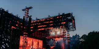 Концерт группы Prāta Vētra в Вентспилсе. 9 августа 2025 года. Фото: Юстине Зонне