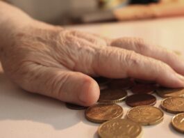 Индексация пенсий в Латвии ежегодно проводится 1 октября. Илюстративное фото: vitaliy-m / pixabay