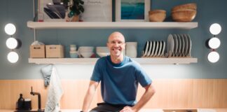 Кристапс Талбергс, ведущий программы "Мой дом с IKEA" на канале TV3. Пресс-фото предоставлено IKEA Retail Baltics