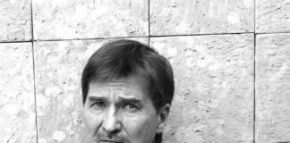Режиссёр Юрий Бутусов утонул во время купания в Чёрном море в Болгарии Режиссёр Юрий Бутусов. Фото с сайта Рижского русского театра имени Михаила Чехова