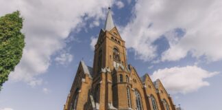 Кафедральный собор Мартина Лютера в Даугавпилсе. 25 сентября 2025 года. Фото: Евгений Ратков