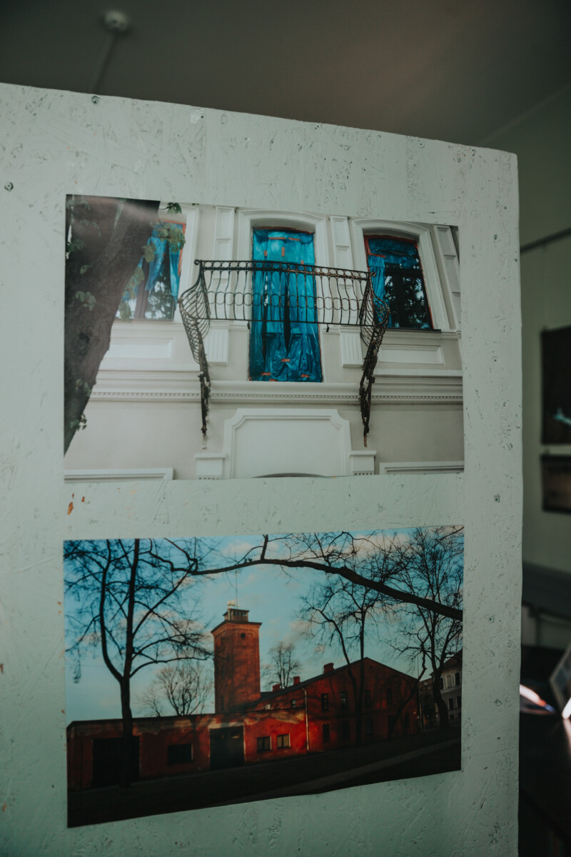 Работы Инессы Норкаркле. Работы Инессы Норкаркле. Фотовыставка в Центре русской культуры в Даугавпилсе. 19 сентября 2025 года. Фото: Ирина Маскаленко