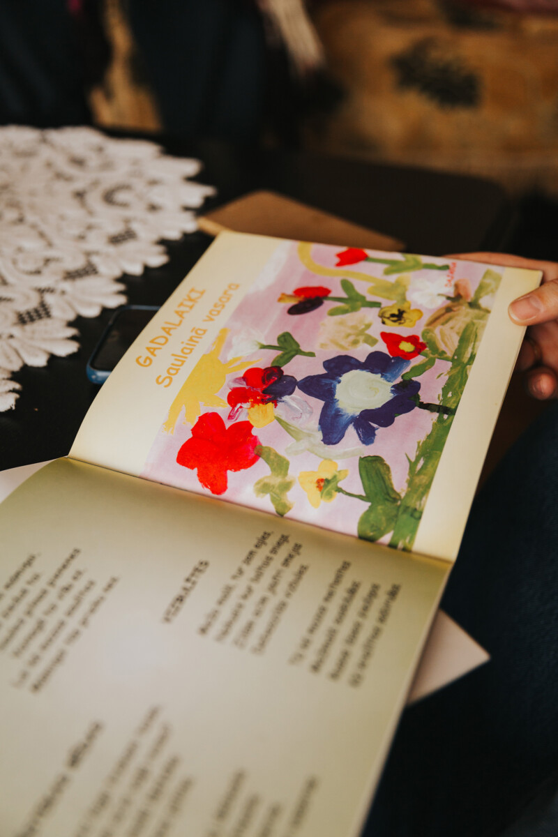 Первая изданная книжка детских стихов Лидии Васараудзе. Фото: Ирина Маскаленко