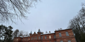 Территория бывшего санатория «Межциемс» в Даугавпилсе. 1 декабря 2025 года. Фото: Эвелина Майбогина