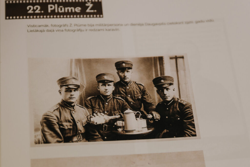Книга Николая Шкута «Фотографы в Даугавпилсе 1920 -1940». Фото: Ирина Маскаленко