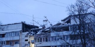 Дом на улице Баускас, 15 в Риге, верхние этажи которого обрушились после взрыва из-за утечки газа. 2 января 2025 года. Фото: Гиртс Звирбулис / Латвийское телевидение